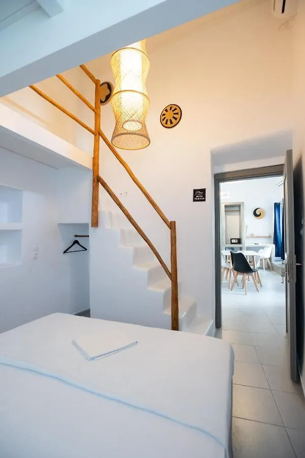 New Apartment In The Heart Of Mykonos Town - 3